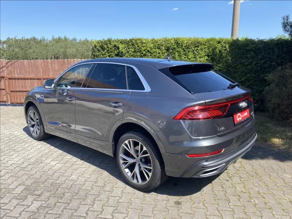 Audi Q8 3,0 55TFSi quattro Sport - foto 3