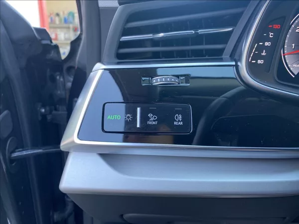 Audi Q8 3,0 55TFSi quattro Sport - foto 39