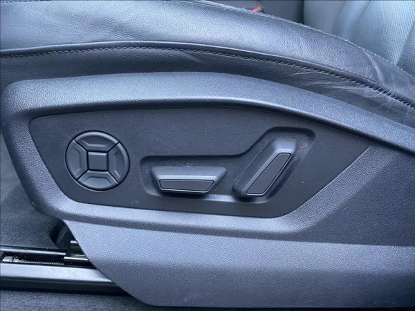 Audi Q8 3,0 55TFSi quattro Sport - foto 42
