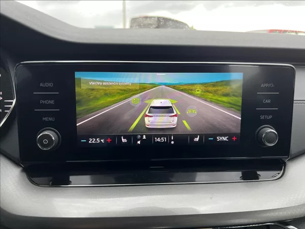 Škoda Octavia 2,0 TDI 85kW Ambition Combi - foto 26