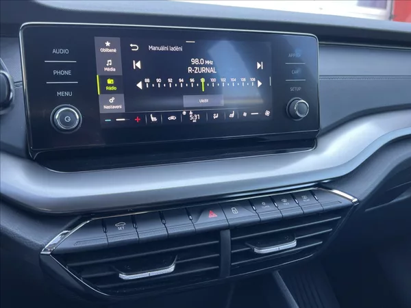 Škoda Octavia 2,0 TDI 85kW Active Combi - foto 28