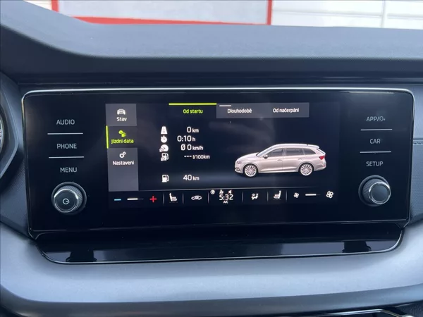 Škoda Octavia 2,0 TDI 85kW Active Combi - foto 31