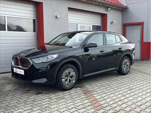 BMW iX2 0,0 EDRIVE20 67KWH - foto 2
