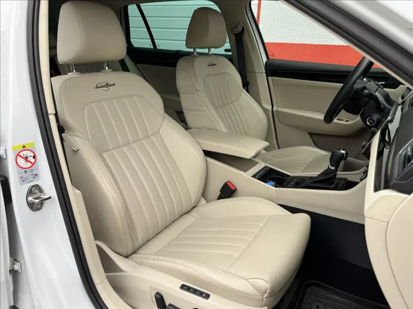 Škoda Superb 2,0 TDI 200HP L&K DSG 4X4 - foto 20