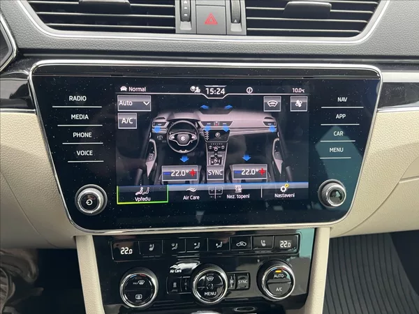 Škoda Superb 2,0 TDI 200HP L&K DSG 4X4 - foto 36