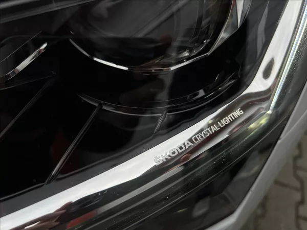 Škoda Superb 2,0 TDI 200HP L&K DSG 4X4 - foto 39