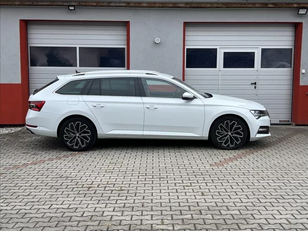 Škoda Superb 2,0 TDI 200HP L&K DSG 4X4 - foto 6