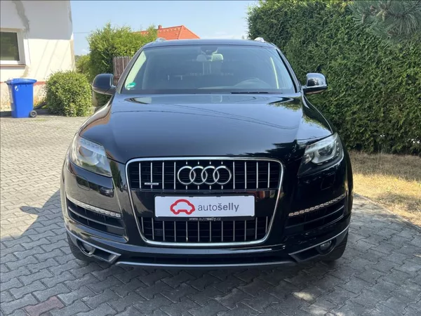 Audi Q7 3,0 TDi QUATTRO 7-MÍST - foto 8