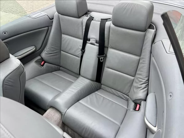 BMW Řada 3 318Ci / CABRIO - foto 15