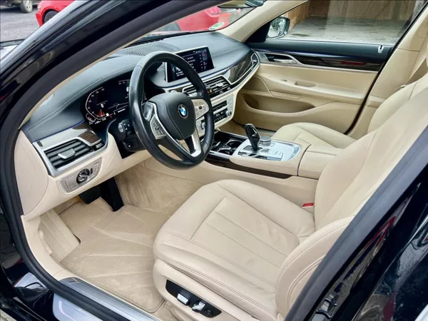 BMW Řada 7 3,0 730d xDrive záruka 2027 - foto 11