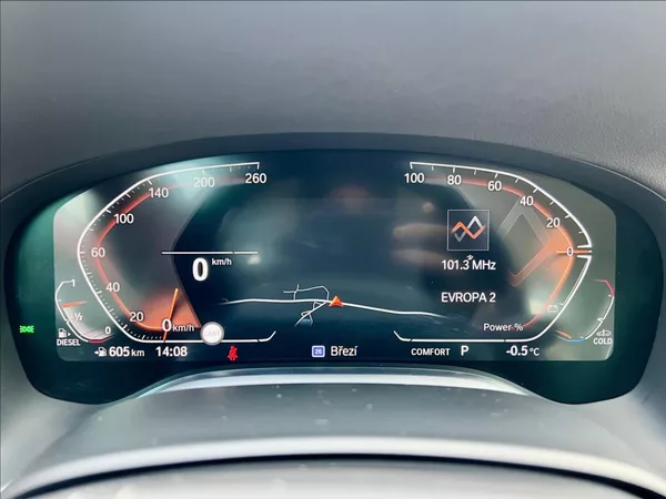 BMW Řada 7 3,0 730d xDrive záruka 2027 - foto 24