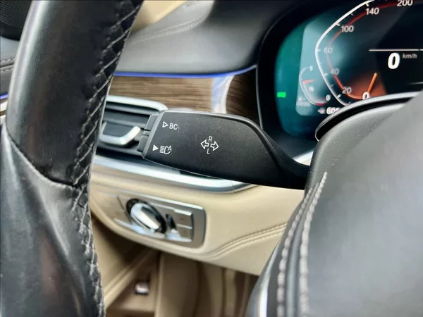 BMW Řada 7 3,0 730d xDrive záruka 2027 - foto 25