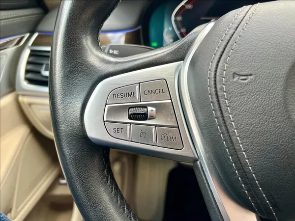 BMW Řada 7 3,0 730d xDrive záruka 2027 - foto 27