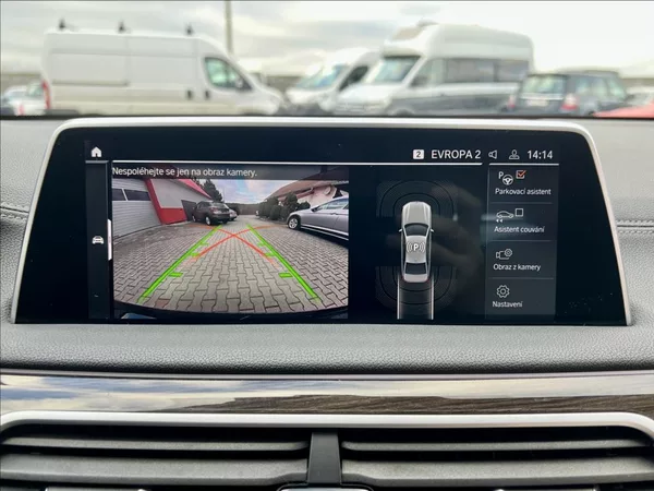 BMW Řada 7 3,0 730d xDrive záruka 2027 - foto 38