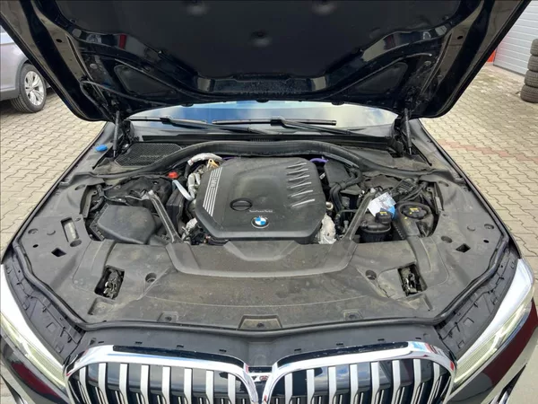BMW Řada 7 3,0 730d xDrive záruka 2027 - foto 57