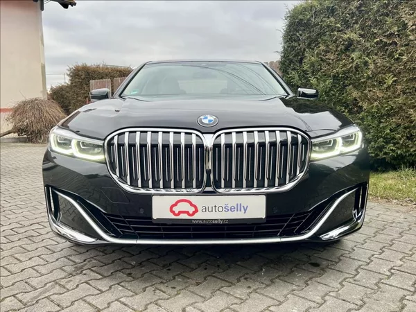 BMW Řada 7 3,0 730d xDrive záruka 2027 - foto 8