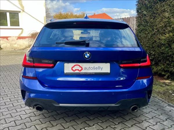 BMW Řada 3 330D xDrive M SPORT záruka - foto 4
