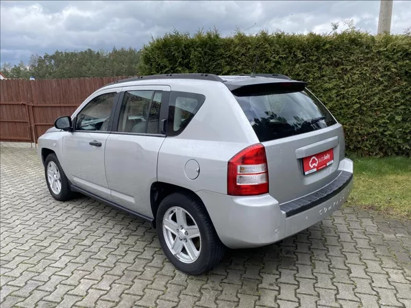Jeep Compass 2,0 CRD LIMITED - foto 3