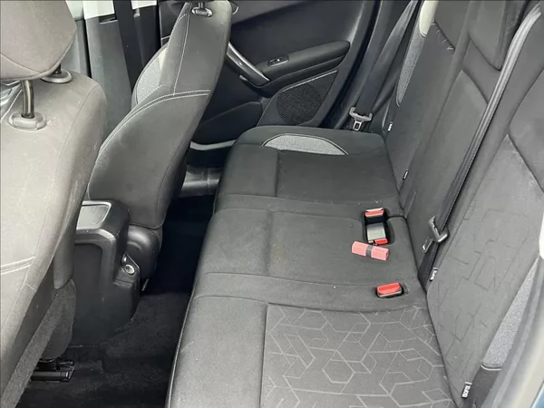 Peugeot 2008 1,2 i Allure klima ALU - foto 6