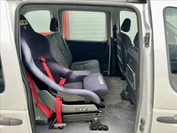 Mercedes-Benz Vaneo 170 CDi / KLIMA - foto 19