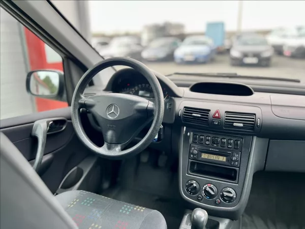 Mercedes-Benz Vaneo 170 CDi / KLIMA - foto 25