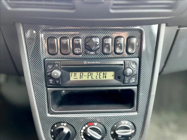 Mercedes-Benz Vaneo 170 CDi / KLIMA - foto 28