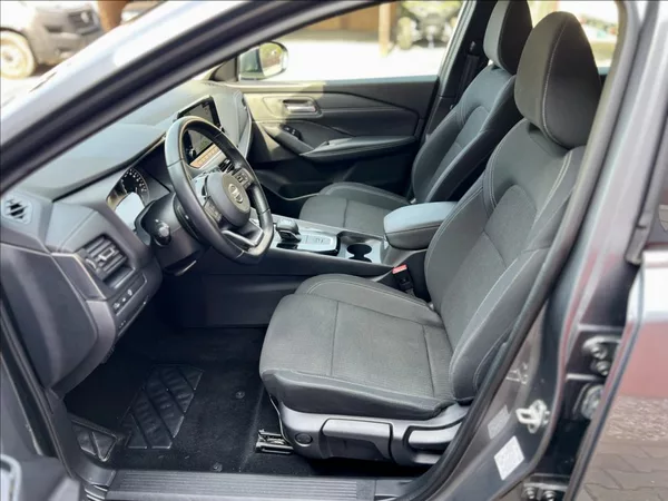 Nissan Qashqai 1,3 mHEV / Business / Xtronic - foto 10