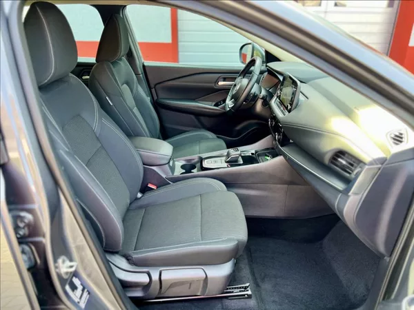 Nissan Qashqai 1,3 mHEV / Business / Xtronic - foto 18