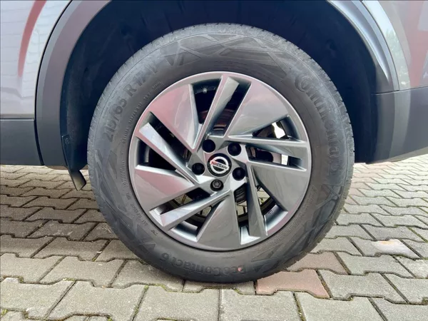 Nissan Qashqai 1,3 mHEV / Business / Xtronic - foto 39