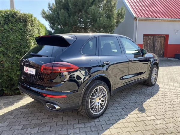Porsche Cayenne 3,0 D PLATINUM EDITION SPORT - foto 5