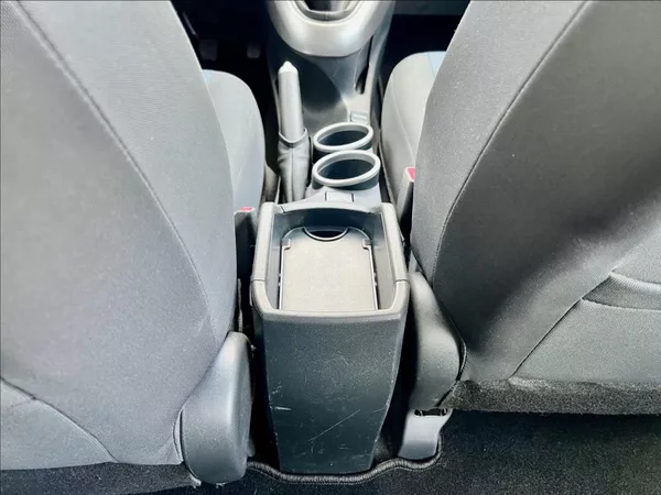 Toyota Verso 1,6 D-4D KLIMA - foto 31