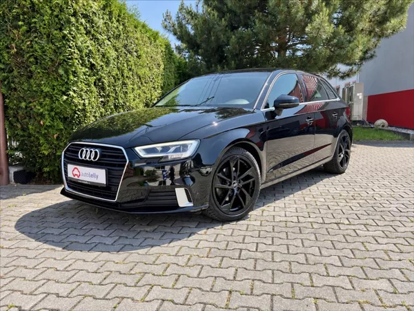 Audi A3 35 TFSi LED KLIMA 110kw