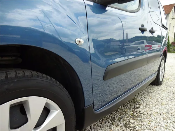 Citroën Berlingo 1,6 HDI 73kW - foto 13