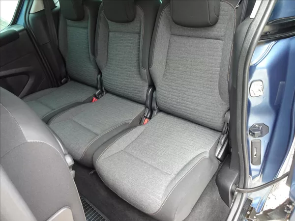 Citroën Berlingo 1,6 HDI 73kW - foto 20