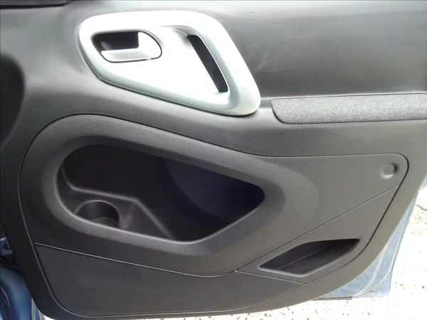 Citroën Berlingo 1,6 HDI 73kW - foto 28