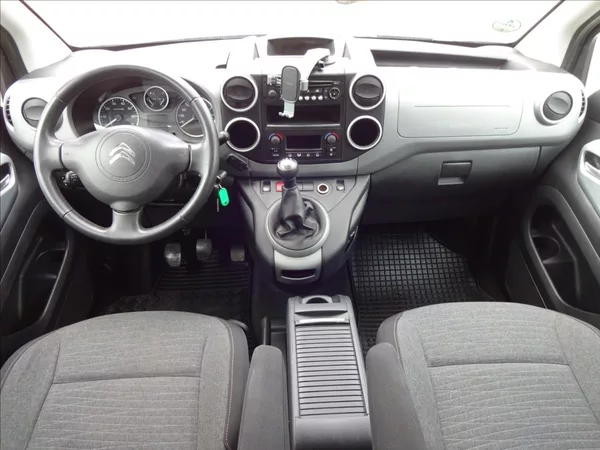 Citroën Berlingo 1,6 HDI 73kW - foto 30