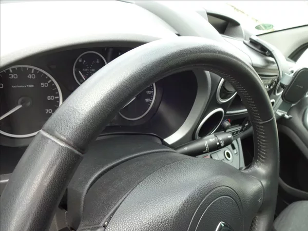 Citroën Berlingo 1,6 HDI 73kW - foto 36