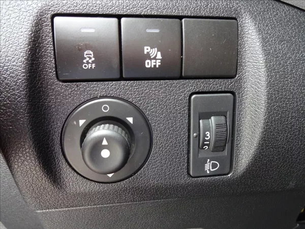 Citroën Berlingo 1,6 HDI 73kW - foto 39
