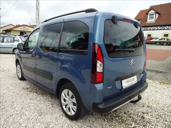 Citroën Berlingo 1,6 HDI 73kW - foto 5