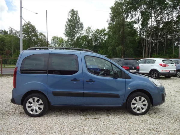 Citroën Berlingo 1,6 HDI 73kW - foto 8