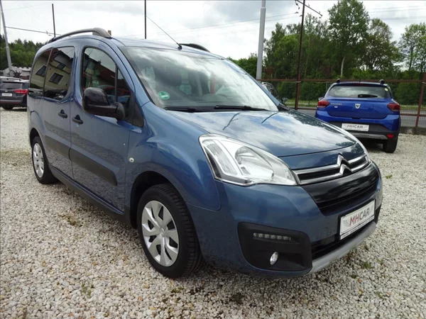 Citroën Berlingo 1,6 HDI 73kW - foto 9