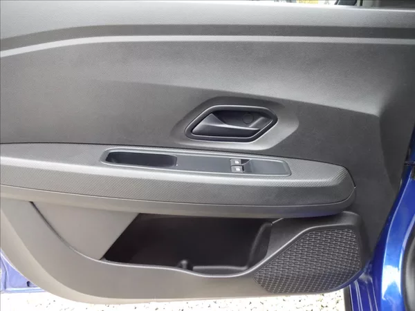 Dacia Sandero 1,0 TCe STEPWAY - foto 18