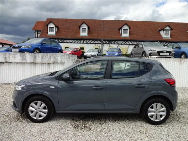 Dacia Sandero 1,0 TCe 67kW - foto 4