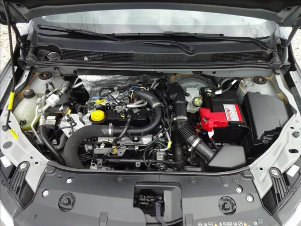 Dacia Sandero 1,0 TCe 67kW - foto 46