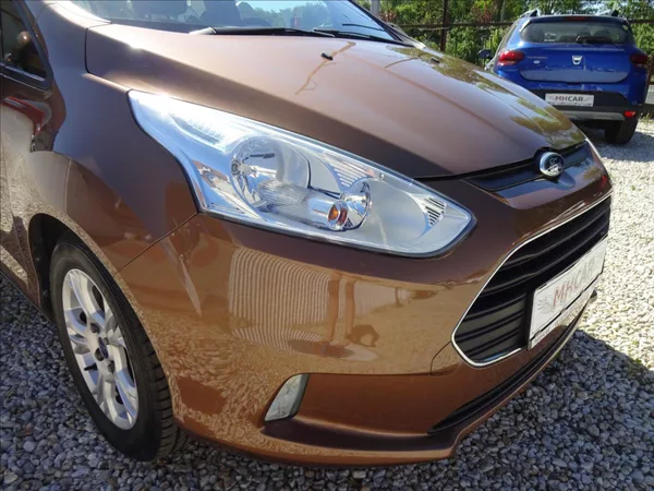 Ford B-MAX 1,0 i 74kW - foto 11