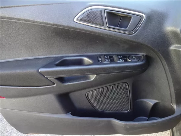 Ford B-MAX 1,0 i 74kW - foto 18