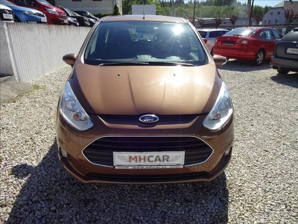 Ford B-MAX 1,0 i 74kW - foto 2