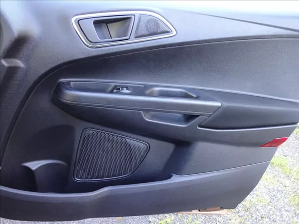 Ford B-MAX 1,0 i 74kW - foto 25