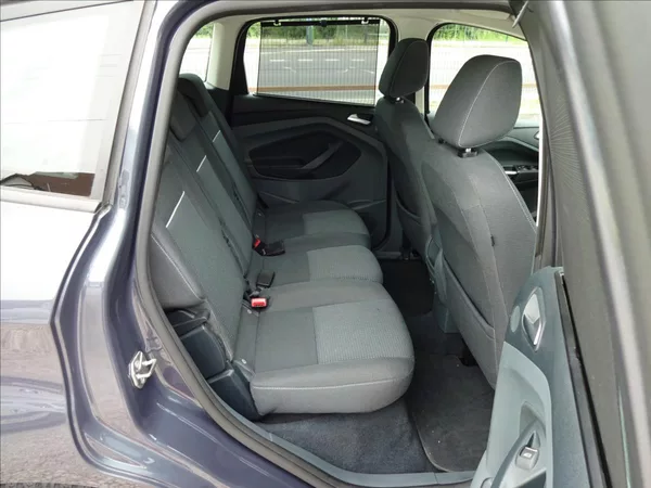 Ford C-MAX 2,0 TDCi 103kW AUTOMAT - foto 25
