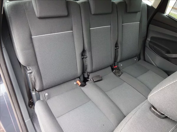 Ford C-MAX 2,0 TDCi 103kW AUTOMAT - foto 26